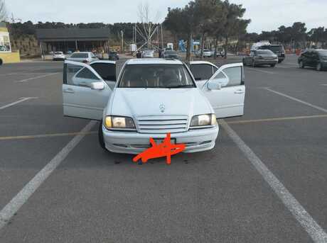 Mercedes C 230 1998