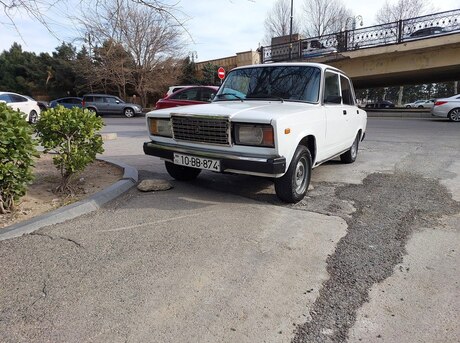 LADA (VAZ) 2107 1986