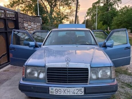 Mercedes E 200 1990