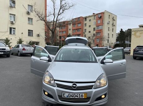 Opel Astra 2008