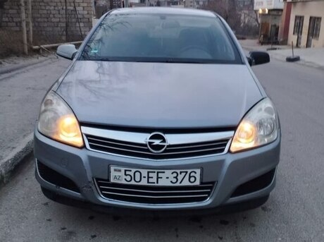 Opel Astra 2007