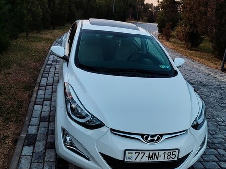 Hyundai Elantra 2015