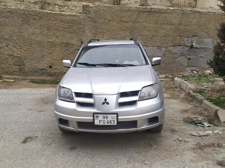 Mitsubishi Airtrek 2003