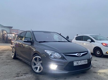 Hyundai i30 2011