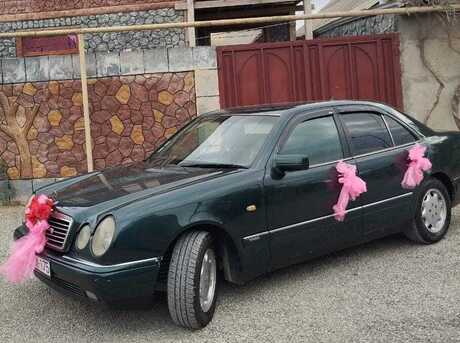Mercedes E 240 1996