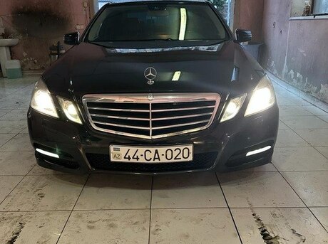 Mercedes E 180 2010