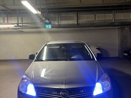 Opel Astra 2007