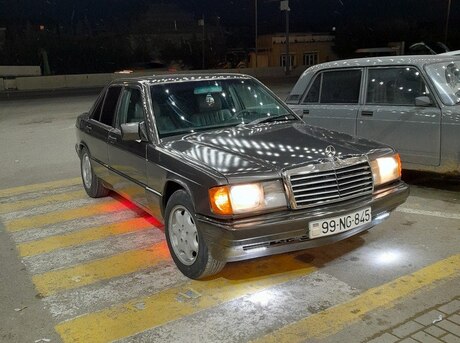 Mercedes 190 1992