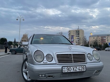 Mercedes E 240 1998