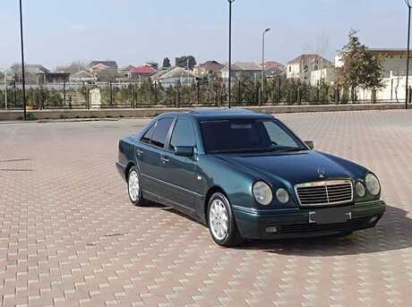 Mercedes E 240 1999