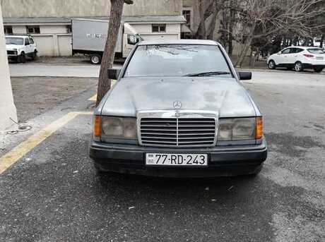 Mercedes E 260 1987