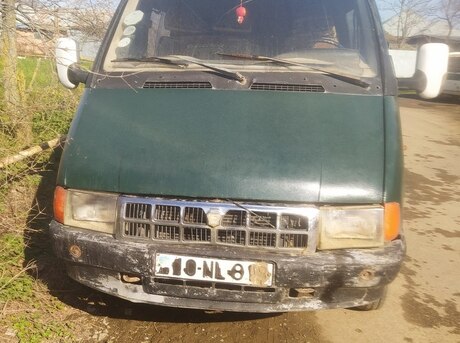 GAZ 330200 1998