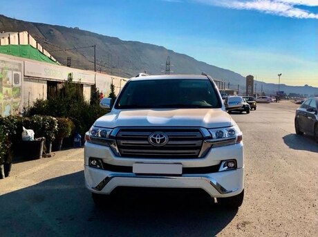 Toyota Land Cruiser 2019