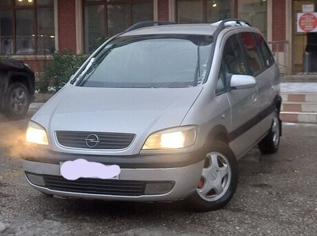 Opel Zafira 1999