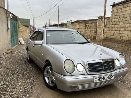 Mercedes E 230 1996