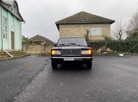 LADA (VAZ) 2107 2010