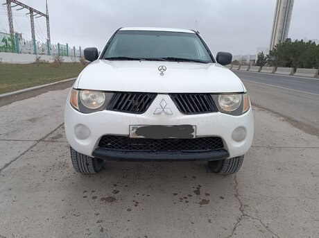 Mitsubishi L200 2008
