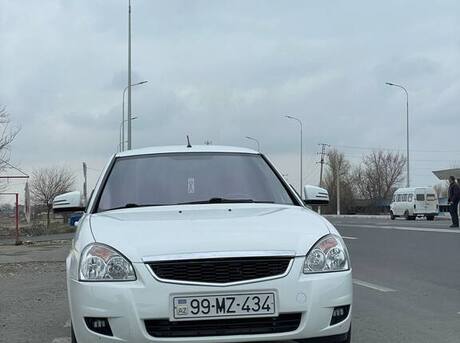 LADA (VAZ) Priora 2013