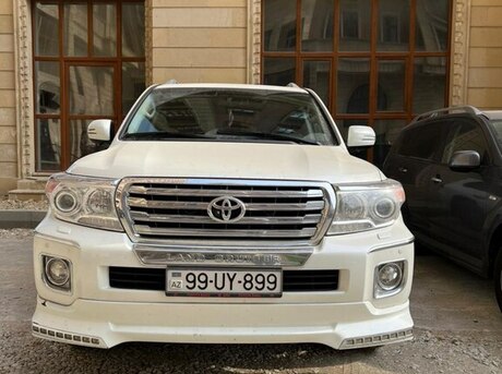 Toyota Land Cruiser 2013