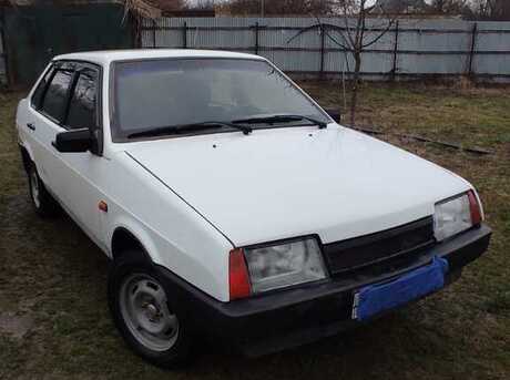 LADA (VAZ) 21099 2000
