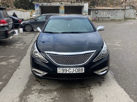 Hyundai Sonata 2010