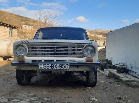 LADA (VAZ) 21011 1986