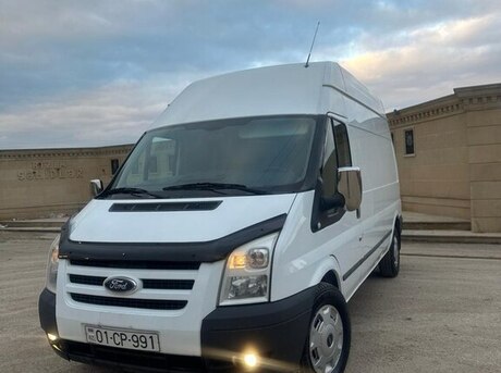Ford Transit 2011