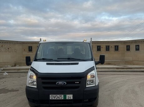 Ford Transit 2011