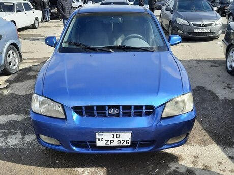 Hyundai Accent 2000