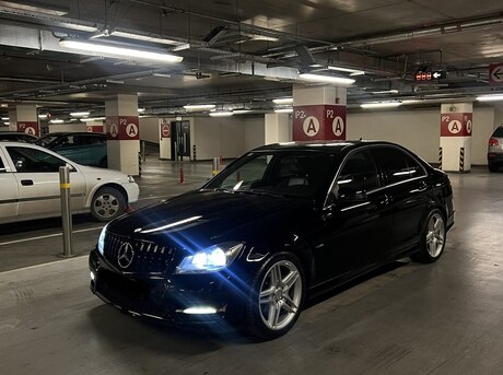 Mercedes C 250 2011