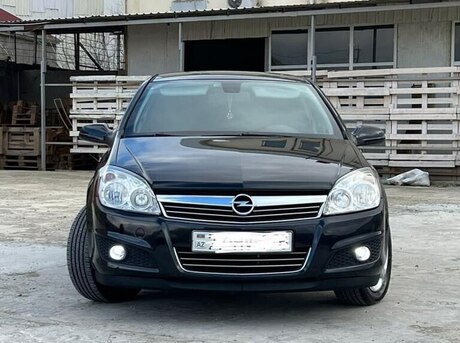 Opel Astra 2008