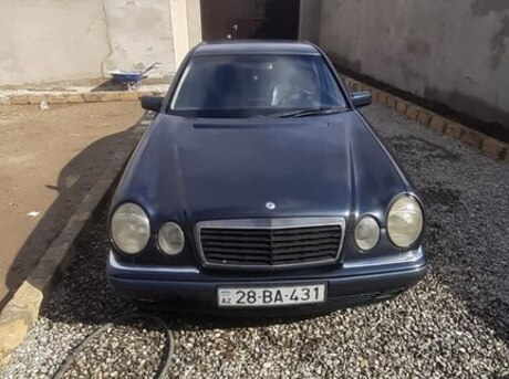 Mercedes E 220 1998