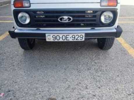 LADA (VAZ) Niva 2011