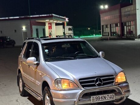 Mercedes ML 320 2001