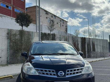 Nissan Tiida 2008