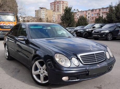 Mercedes E 220 2002