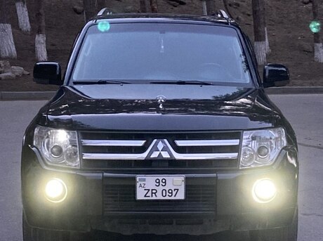 Mitsubishi Pajero 2006