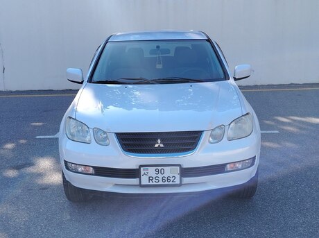 Mitsubishi Airtrek 2002