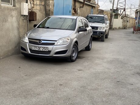 Opel Astra 2009