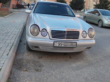 Mercedes E 230 1996