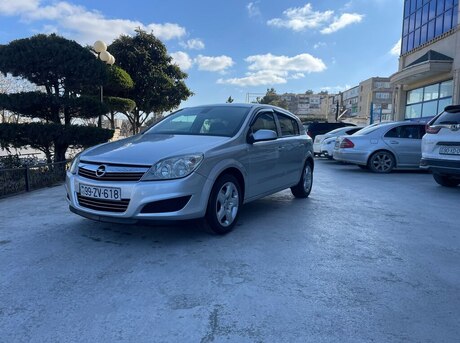 Opel Astra 2007
