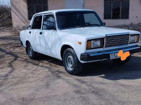 LADA (VAZ) 2107 2011