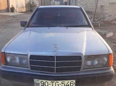 Mercedes 190 1986