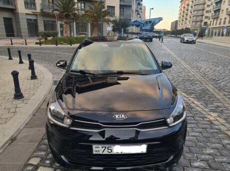 Kia Rio 2021