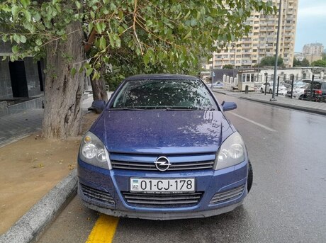 Opel Astra 2004