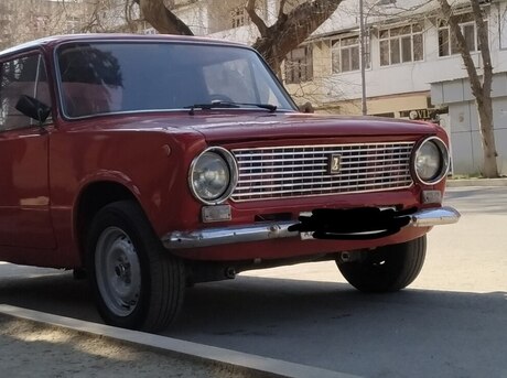 LADA (VAZ) 21011 1976