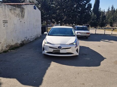Toyota Prius 2016