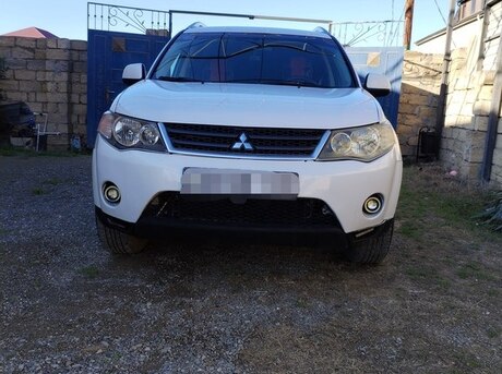 Mitsubishi Outlander 2009