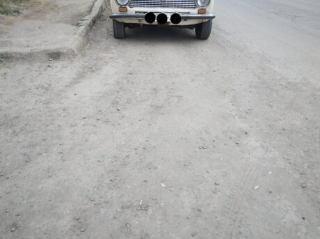 LADA (VAZ) 21013 1988