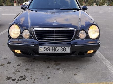 Mercedes E 270 2000